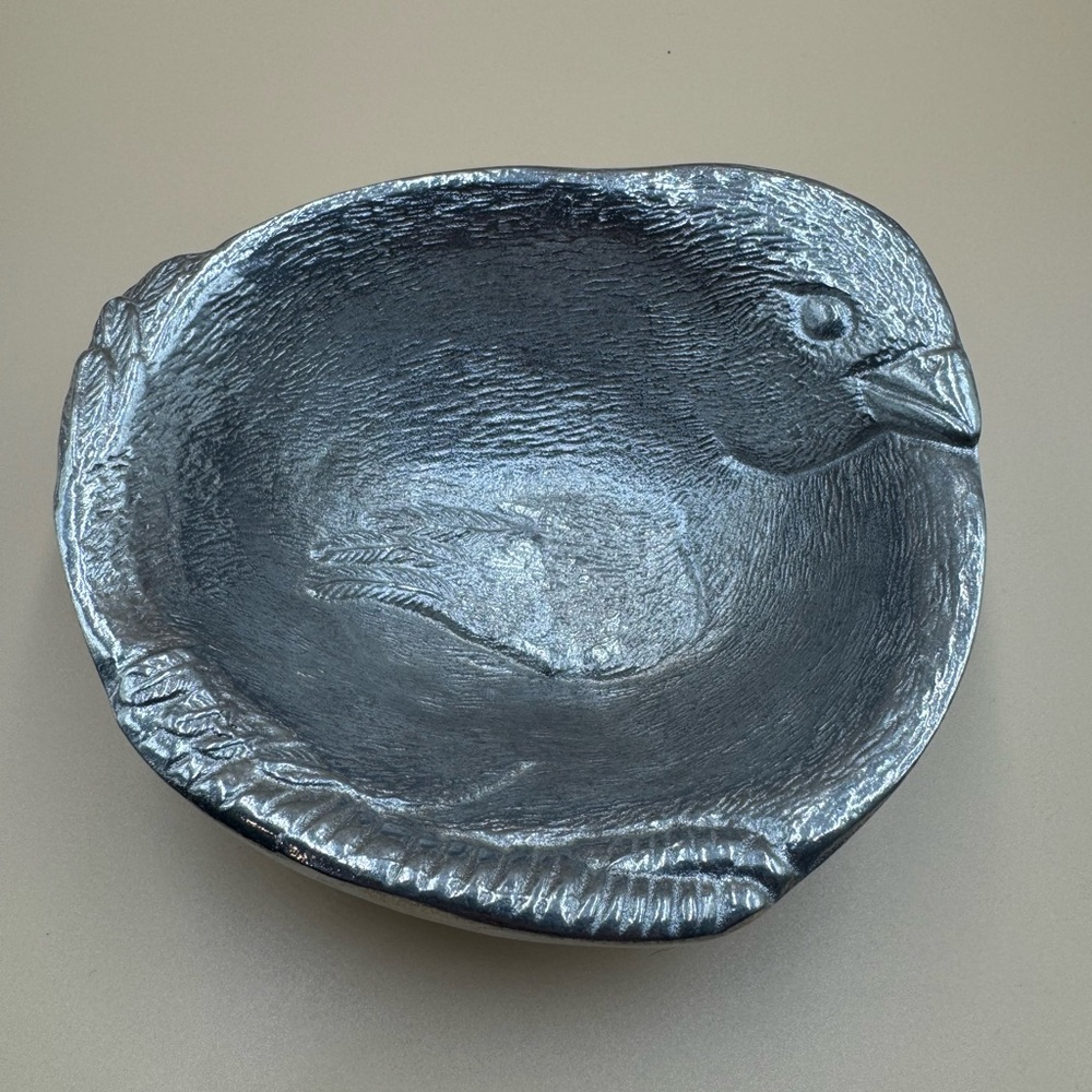 Vintage Antique Metal The Wilton Co. RWP Bird Motif Small Bowl